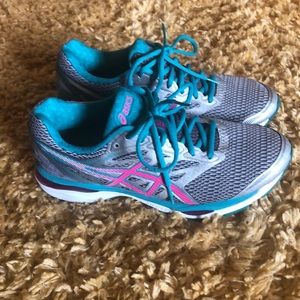 ASICS Womens Gel-Cumulus 18 Running shoe size 10 athletic sneakers silver pink